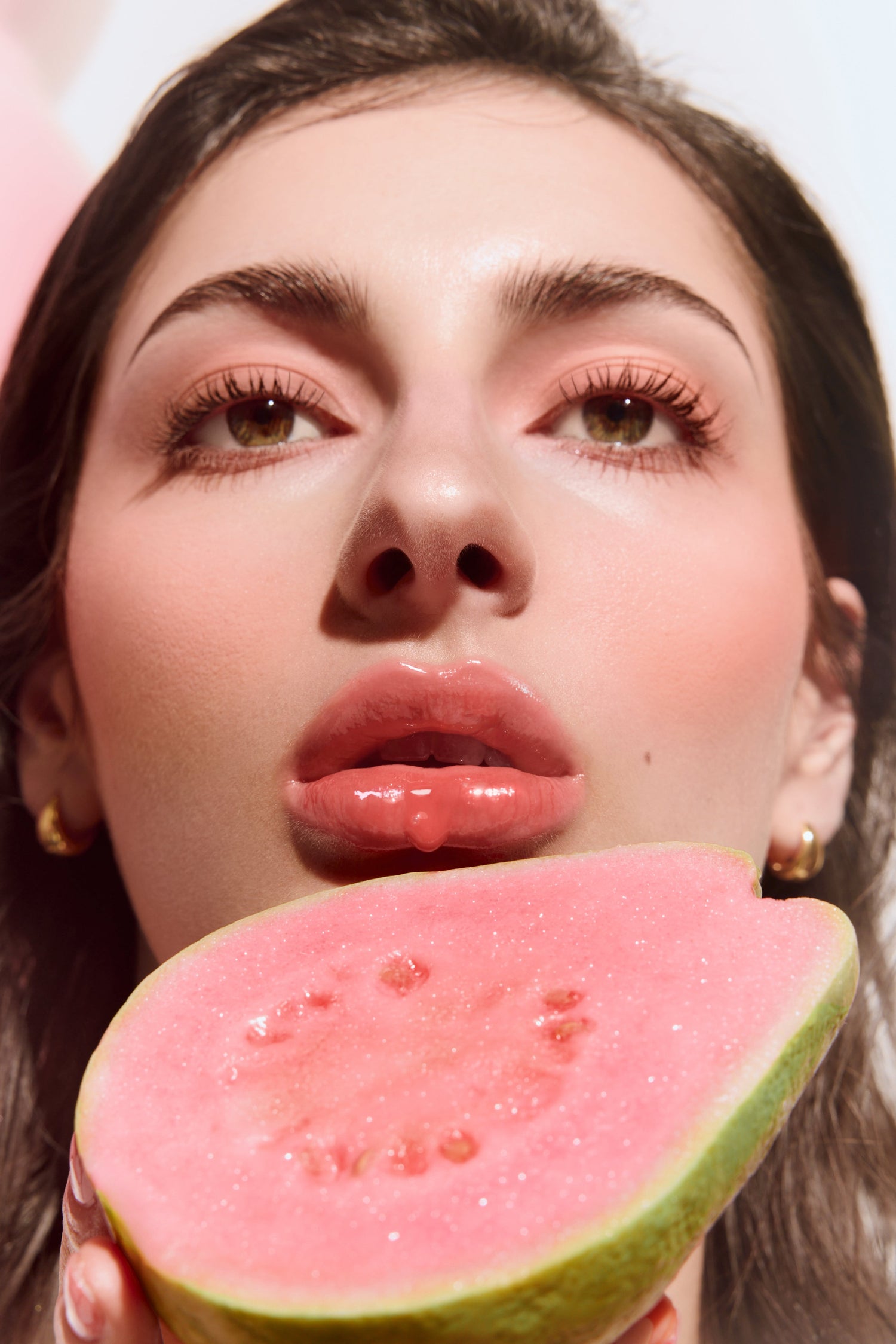 Luminous and clear shine, Juicy Dewy Glow Tint